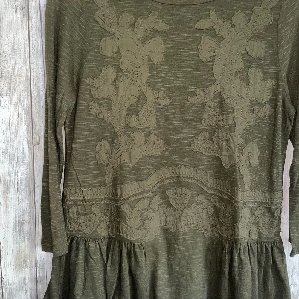Loft Olive Green Appliqué Peplum Blouse - Picture 3 of 5